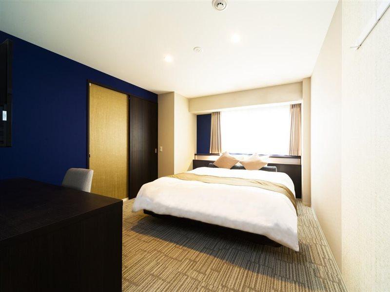 Shinsaibashi Crystal Hotel Osaka Buitenkant foto