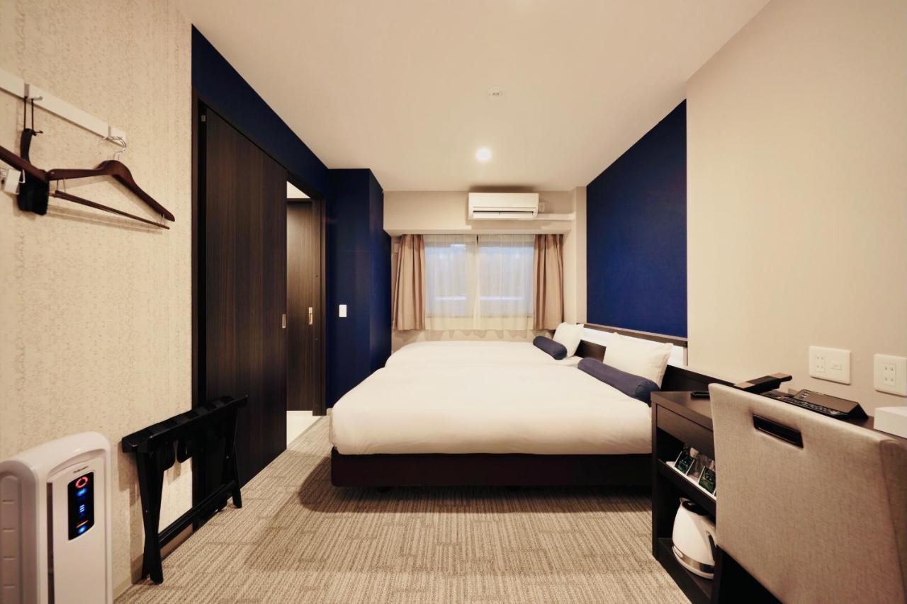 Shinsaibashi Crystal Hotel Osaka Buitenkant foto